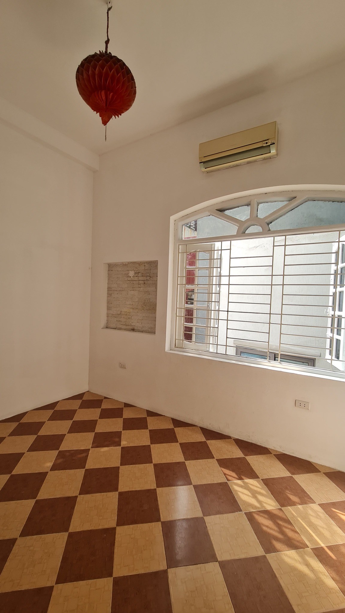 Cần bán nhà phố Bế văn Đàn hà đông 60m 3 tầng 3.6 m mặt tiền 4.8 tỷ.