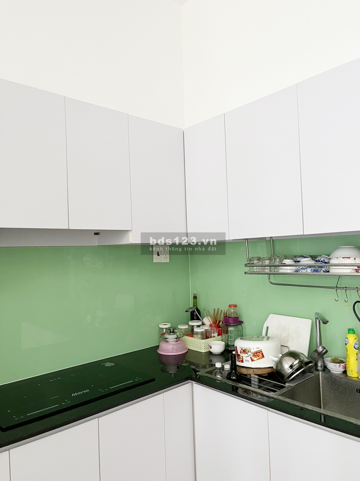 Bán nhà phố hiện đại ở Phường Phú Đông, sát sân bay Tuy Hòa