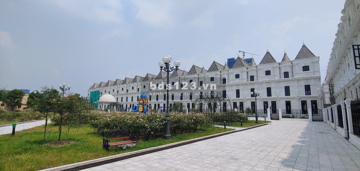 Biệt thự kiến trúc Châu Âu đẹp nhát khu đô thị Ciputra ck 17% lãi suất 0%/12 tháng, nhận sổ ngay