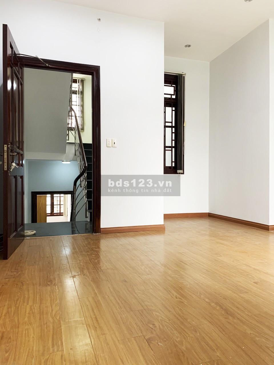 Bán nhà hẻm 803 đường Huỳnh Tấn Phát, phường Phú Thuận,…