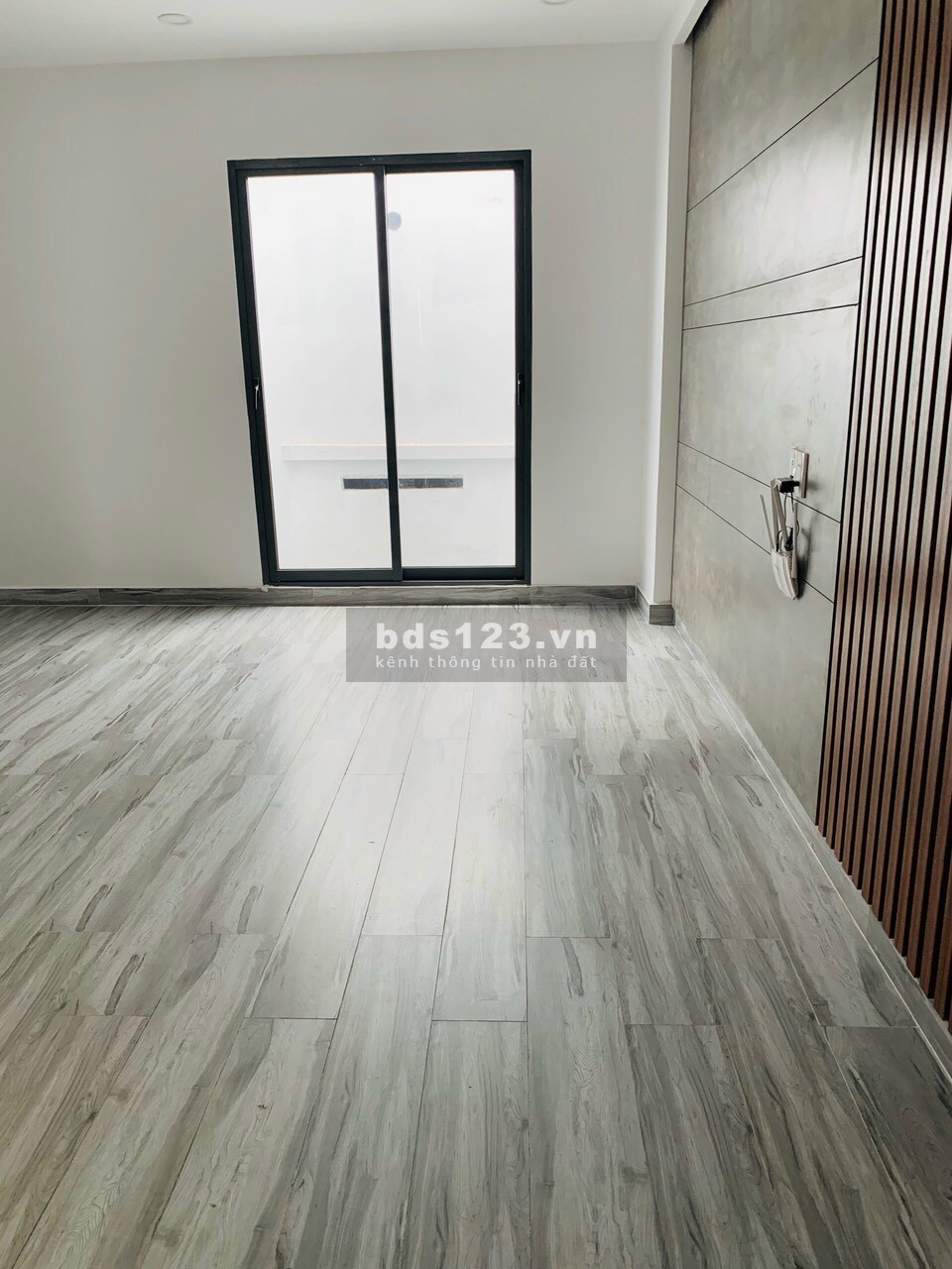 Siêu HOT Bán nhà giá rẻ 2MT đường Cô Bắc, P.CÔL, Quận 1. DT: 4x20m, 4 Tầng, Vỉa hè 6m. Giá 24.5 tỷ