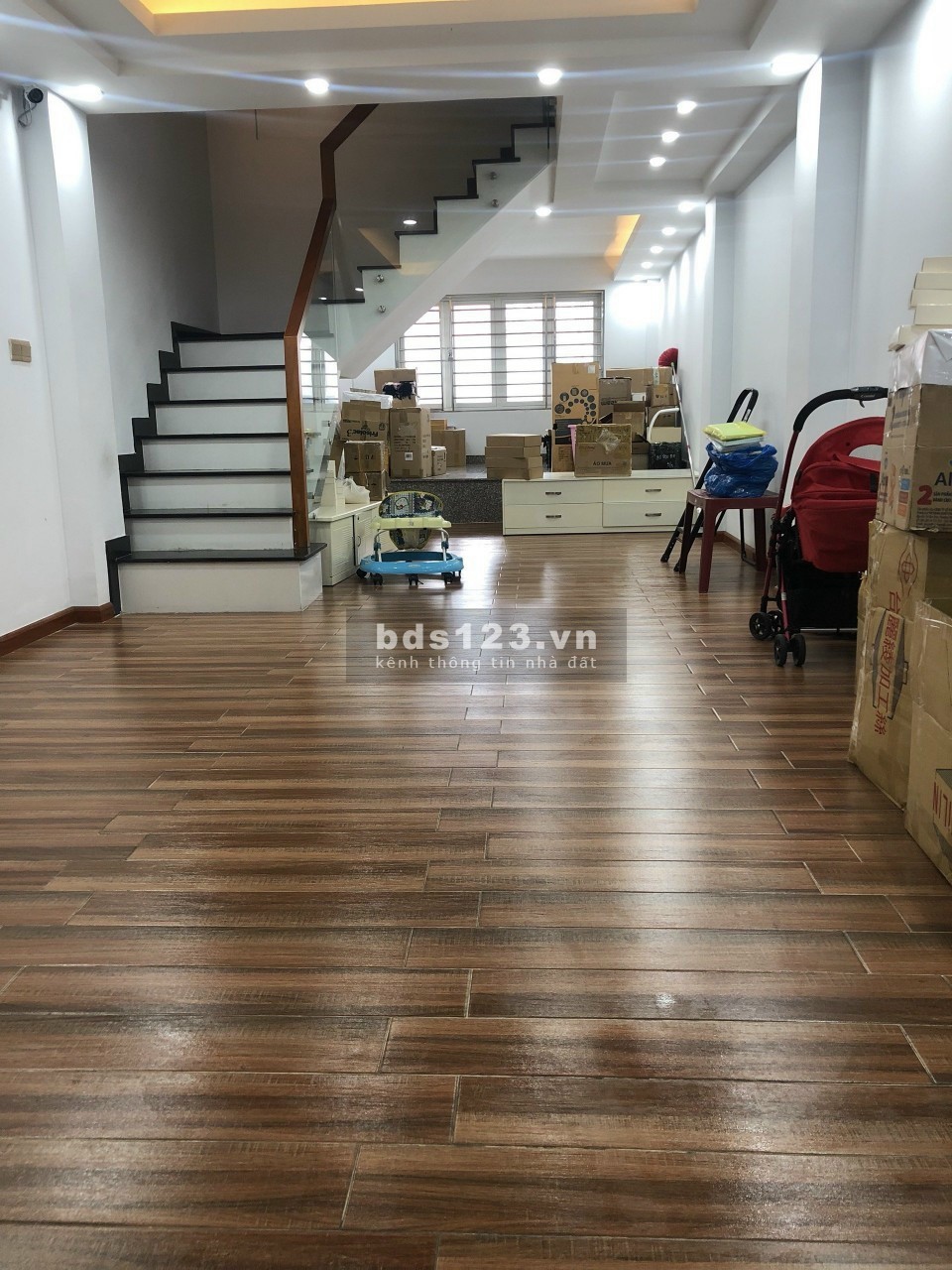 Siêu HOT Bán nhà giá rẻ 2MT đường Cô Bắc, P.CÔL, Quận 1. DT: 4x20m, 4 Tầng, Vỉa hè 6m. Giá 24.5 tỷ