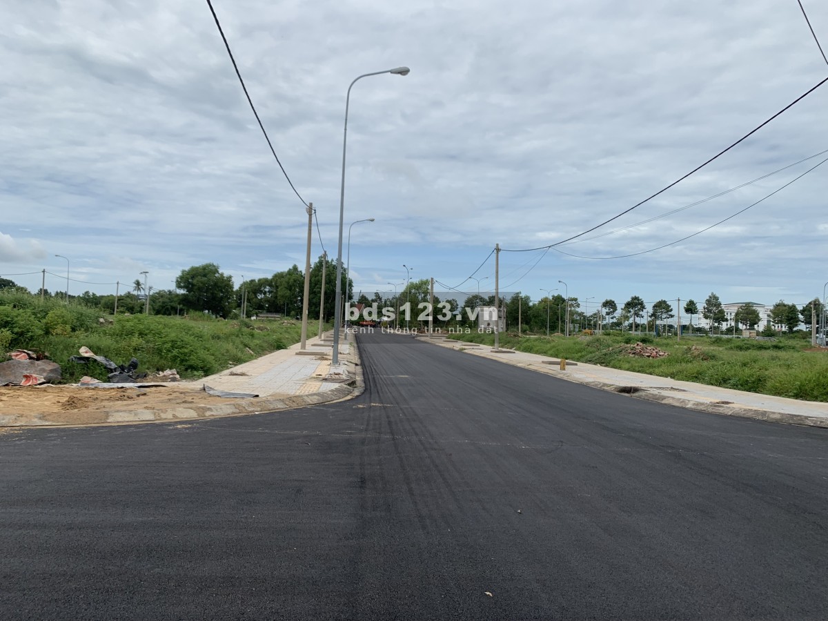 Cần bán nền trung tâm TP Bà Rịa gần ĐH Dầu Khí, cao tốc Biên Hòa - Vũng Tàu