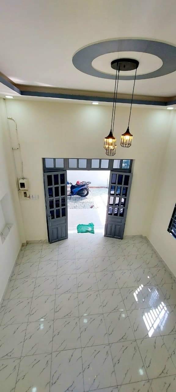 Nhà 1 trệt 1 lửng 80m2 đường số 6, Linh Xuân, Tp. Thủ Đức gần QL1A và 1K.. Gần Làng Đại Học