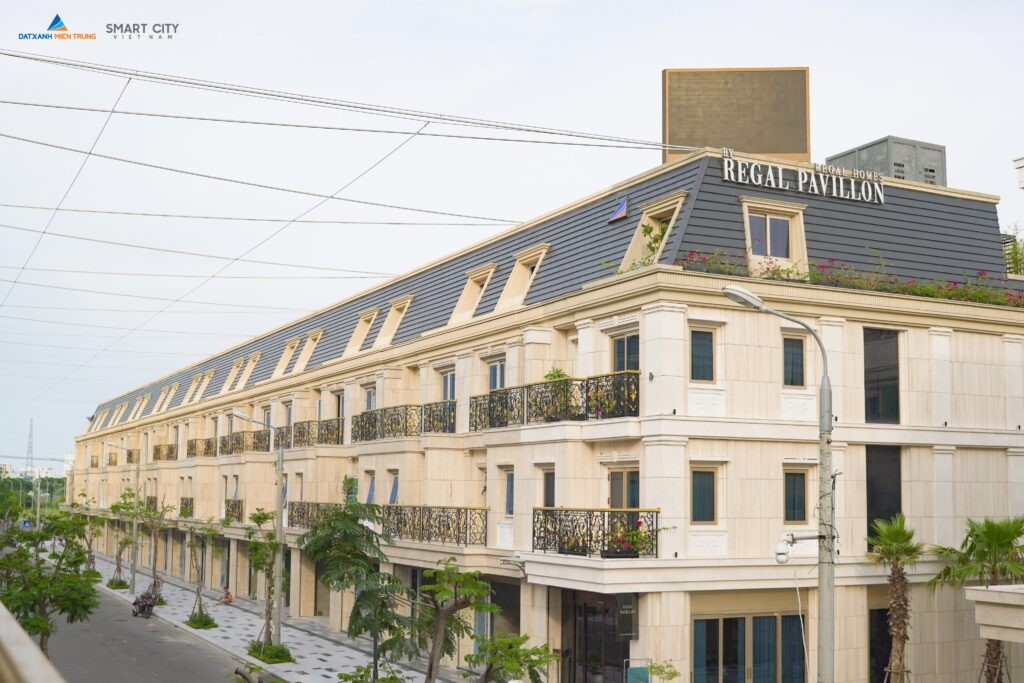 Shophouse Pavillon Đất xanh miền trung giá tốt liên hệ 0773362557