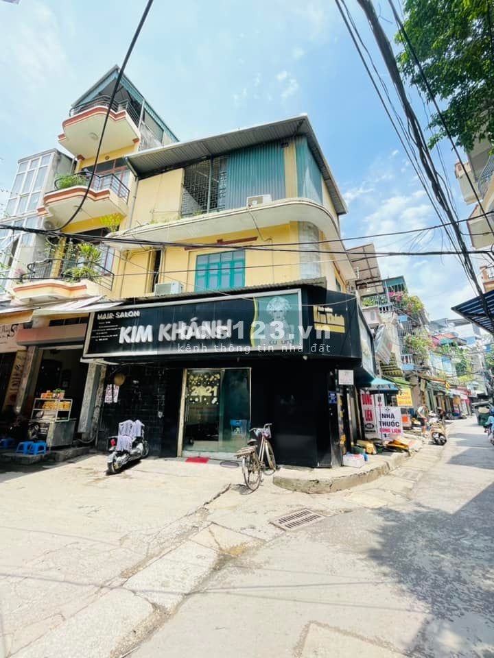 Nhà cực hiếm lô góc kinh doanh 2 ô tô tránh, dt 40m2 3 tầng, giá 7.5 tỷ, lh 0967592566