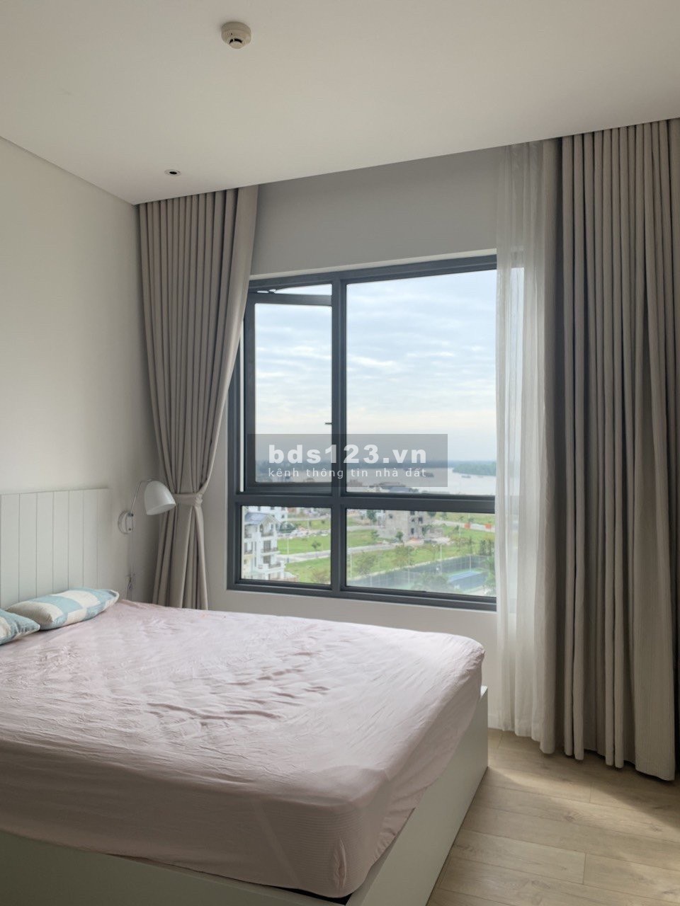 Bán căn hộ 1 phòng ngủ giá 3.7 tỷ, view Siêu đẹp Đảo Kim Cương (Tháp Canary)