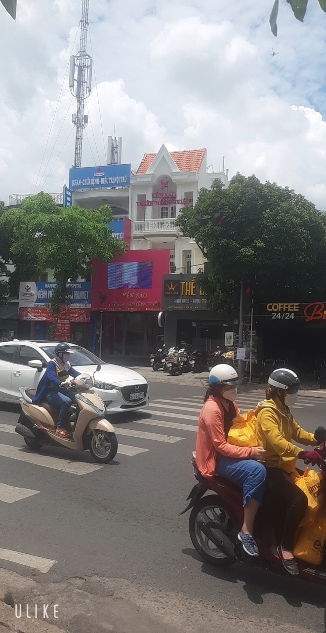 Nhà Phan Văn Trị Phường 10 Gò Vấp, DT 84m² x 5 tầng giá nhỉnh 26 tỷ