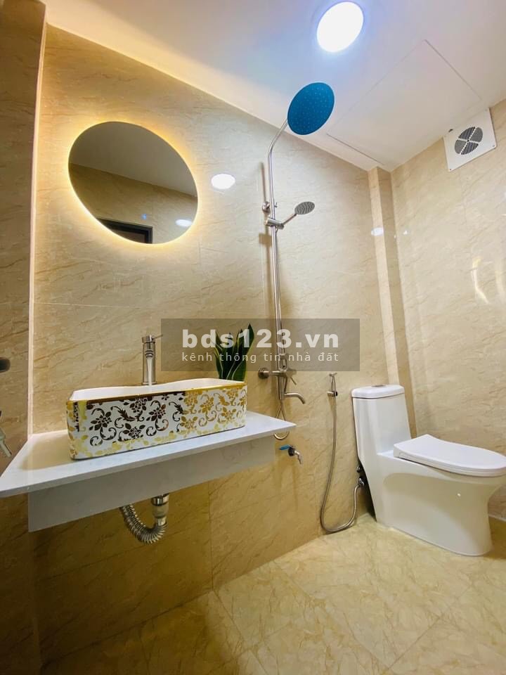 Bán nhà Lê Đức Thọ, nhà đẹp giá tốt thoáng sáng, giá bán 4.25 tỷ, sổ chính chủ