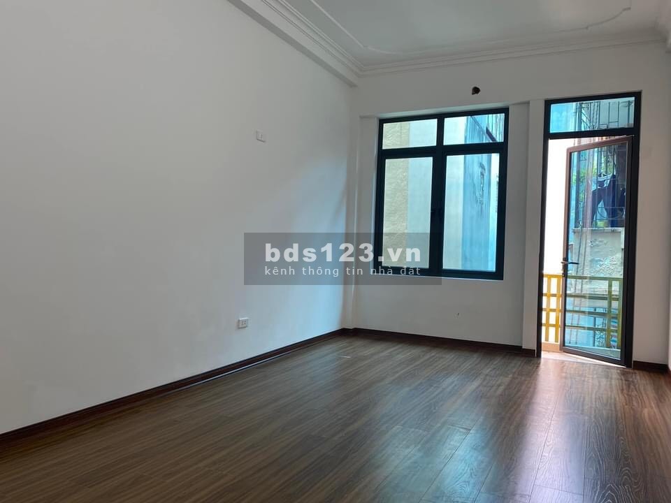 Bán nhà Lê Đức Thọ, nhà đẹp giá tốt thoáng sáng, giá bán 4.25 tỷ, sổ chính chủ