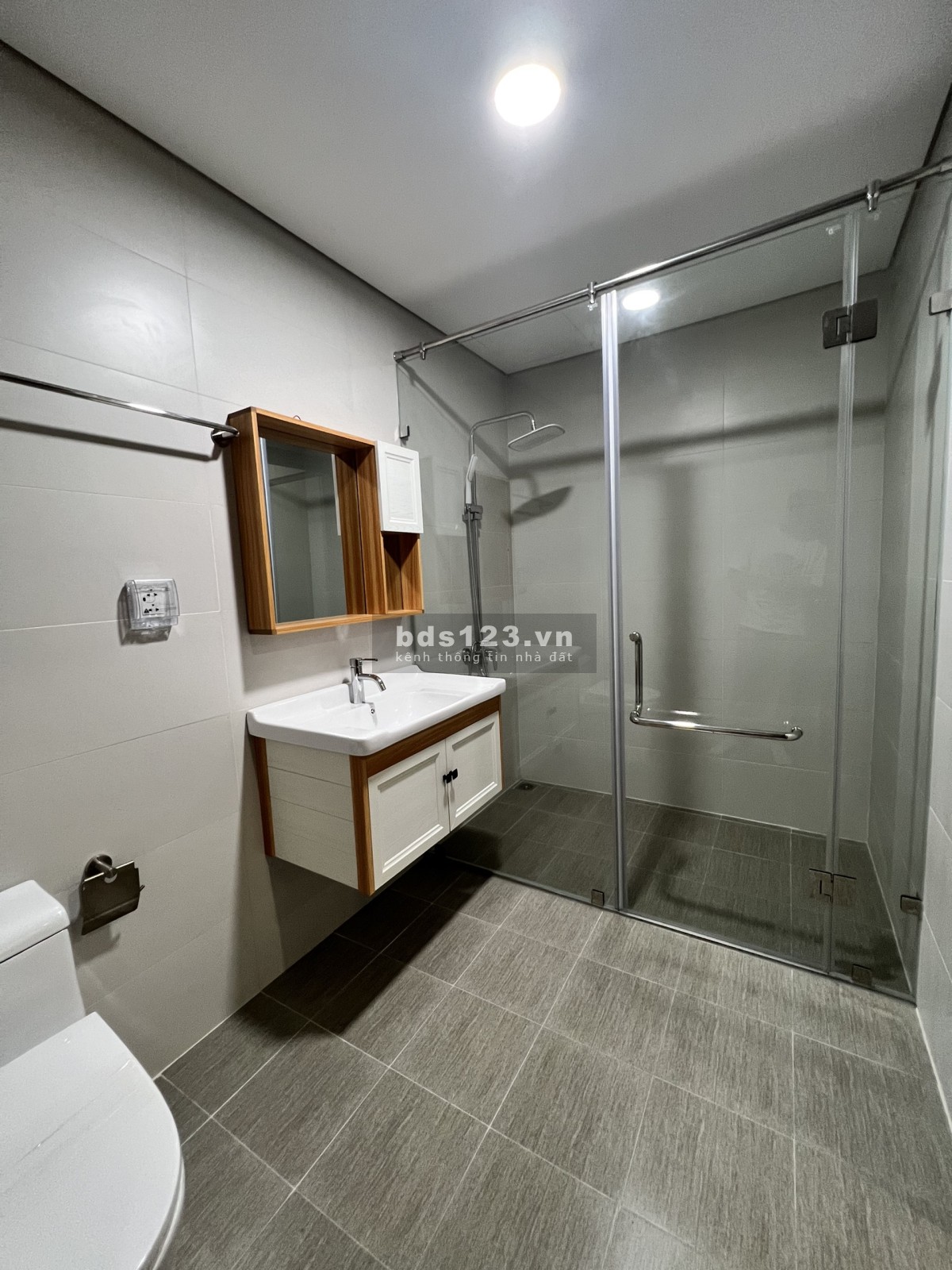 Chính chủ bán căn chung cư hoa hậu 85m2 tại BID RESIDENCE