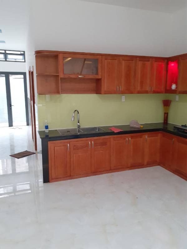 Cho thuê nguyên căn nhà hẻm Lê Văn Phan, Quận Tân Phú, 5x30m, 2,5 tấm