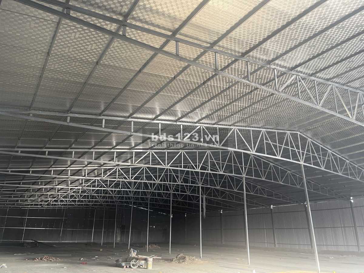 Cho thuê kho xưởng diện tích 650-1300m2 khu Phan Trọng Tuệ Đường QL 70 Thanh Trì Hà Nội