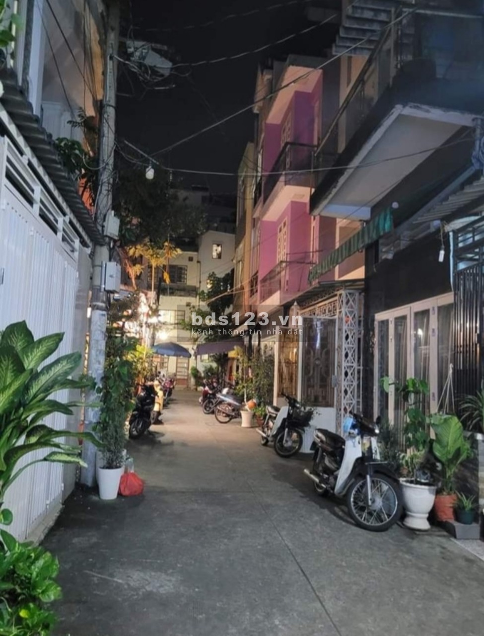 Bán nhà siêu hiếm Quận Tân Bình, nở hậu, dt 75m2, giá 4.5 tỷ, hẻm lớn