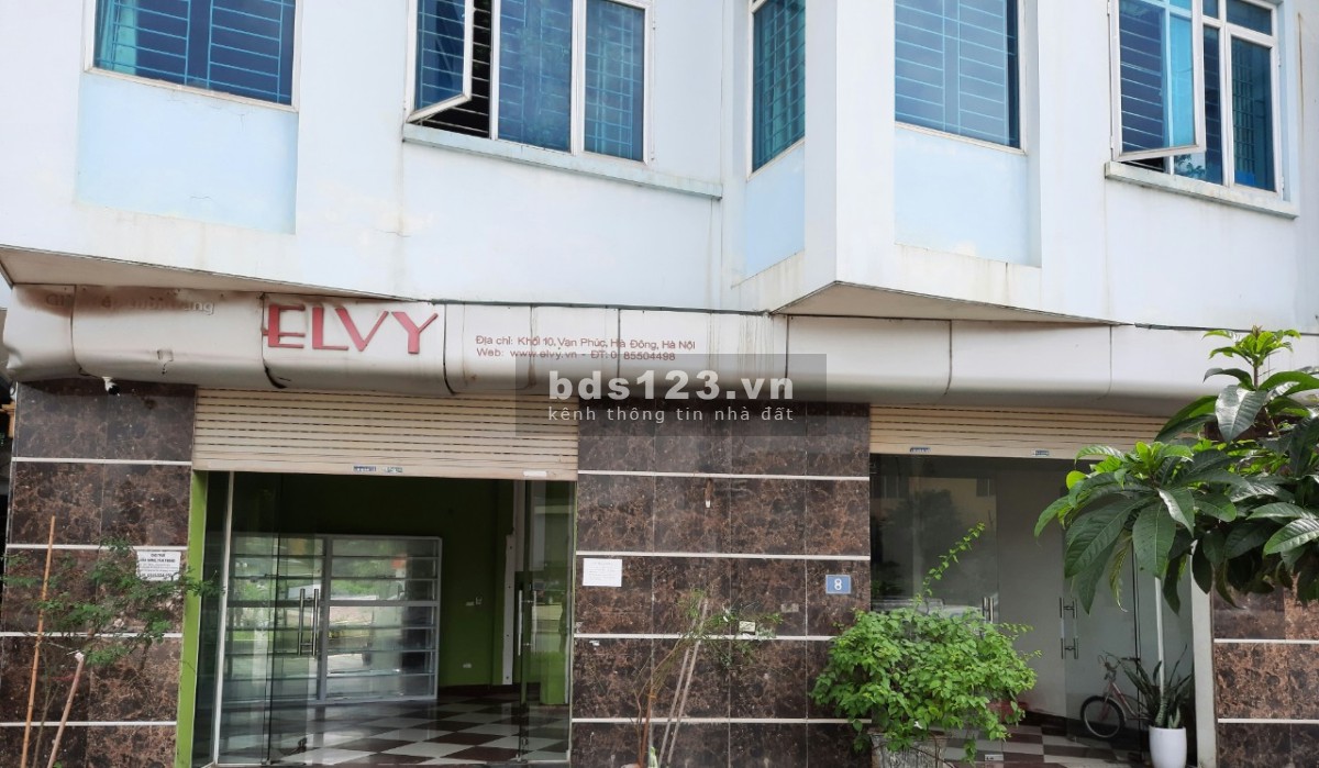 Cho thuê cửa hàng Vạn Phúc, Hà ĐôngDiện tích: 60m2, Mặt tiền 12m, đường 12mLH: 0985504498