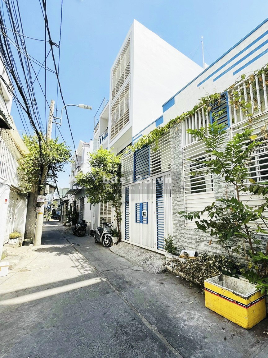 Bán nhà cấp 4 đẹp hẻm 30 đường Lâm Văn Bền, Phường Tân Kiểng, Quận 7