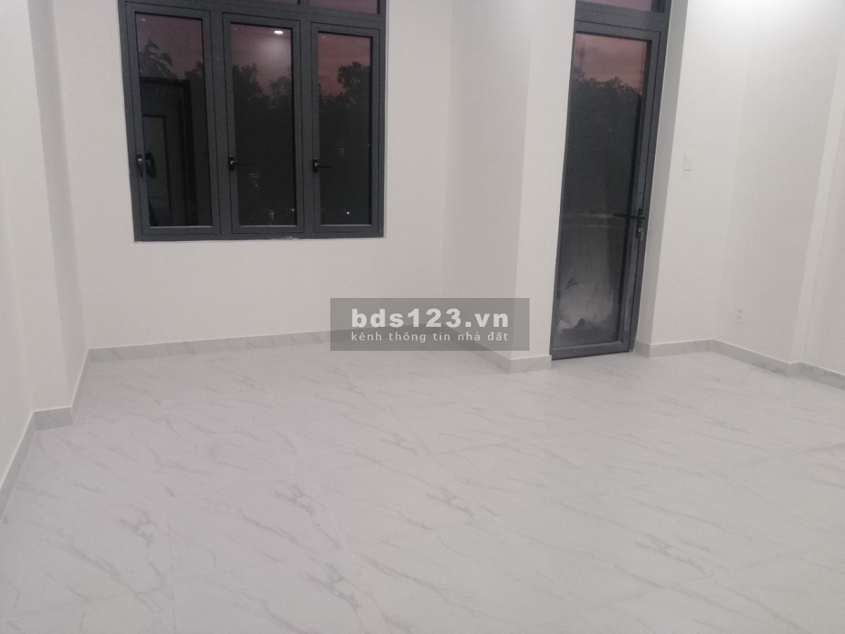 Chính chủ cho thuê nhà mới, gần trường ĐH liên hệ 0934131180 Thu Ngọc