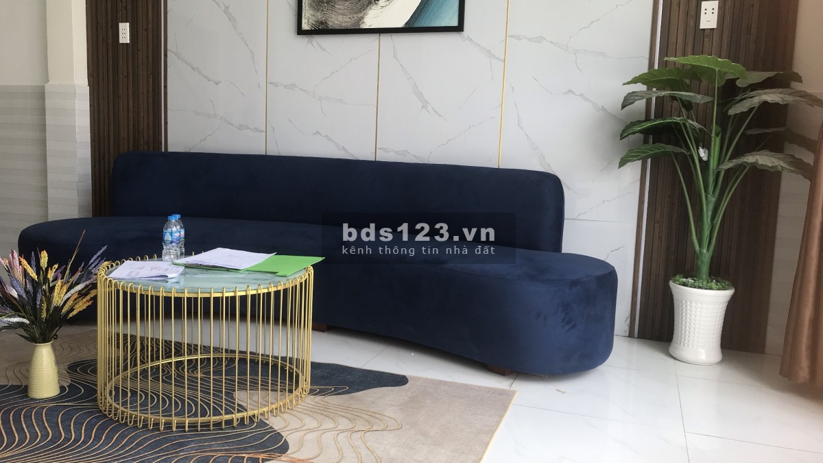 Nhà mới cần bán gấp sổ hồng riêng, diện tích lớn, phù hợp sống và đầu tư tại Long An