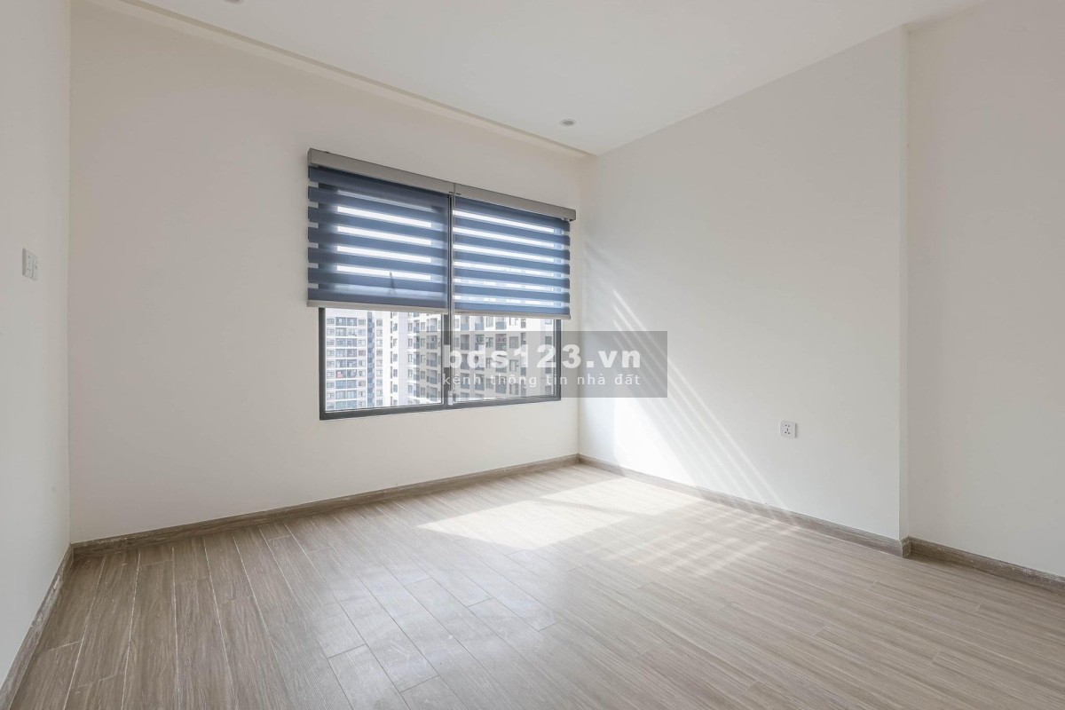 Bán gấp căn góc 3N 2VS view siêu thoáng giá 2.4 tỷ tại Vinhomes Ocean Park LH: 0965 479 380