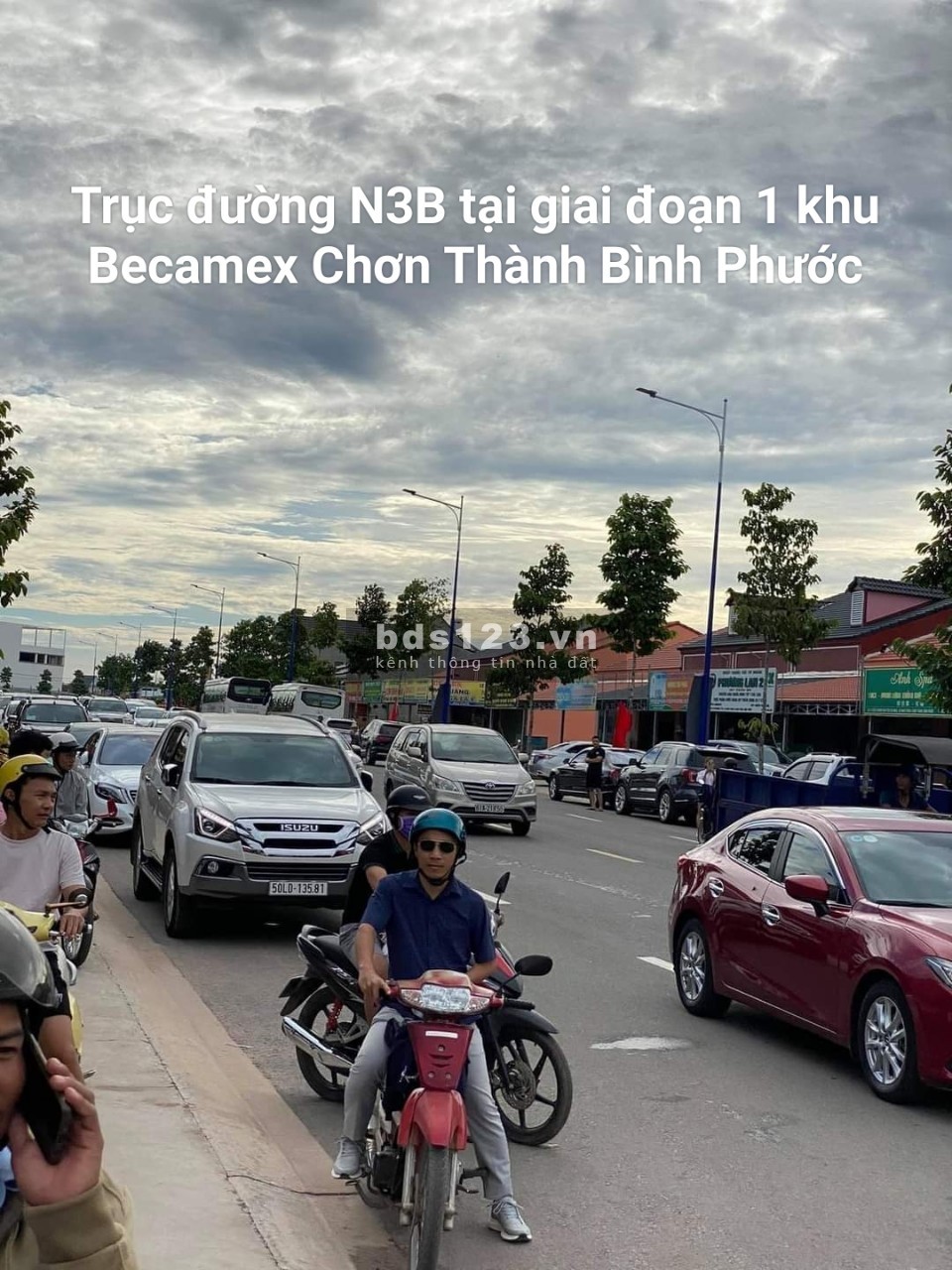 Lô đất cách chợ N3B, bệnh viện Hạnh Mỹ Sài Gòn và khu công nghiệp 311 hecta của Becamex chỉ 100m.