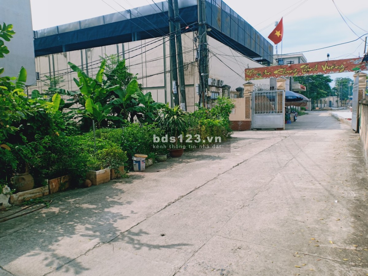 Bán đất khu Vườn Hồng lô góc, vị trí đẹp 41m2, phân lô, ô tô tránh. LH 0382703234