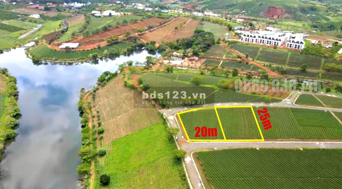 Đất biệt thự nghĩ dưỡng Bảo Lộc dtsd 500m2 sẵn 350M2 thổ cư sổ hồng riêng, giá chỉ 7.8 triệu/m2