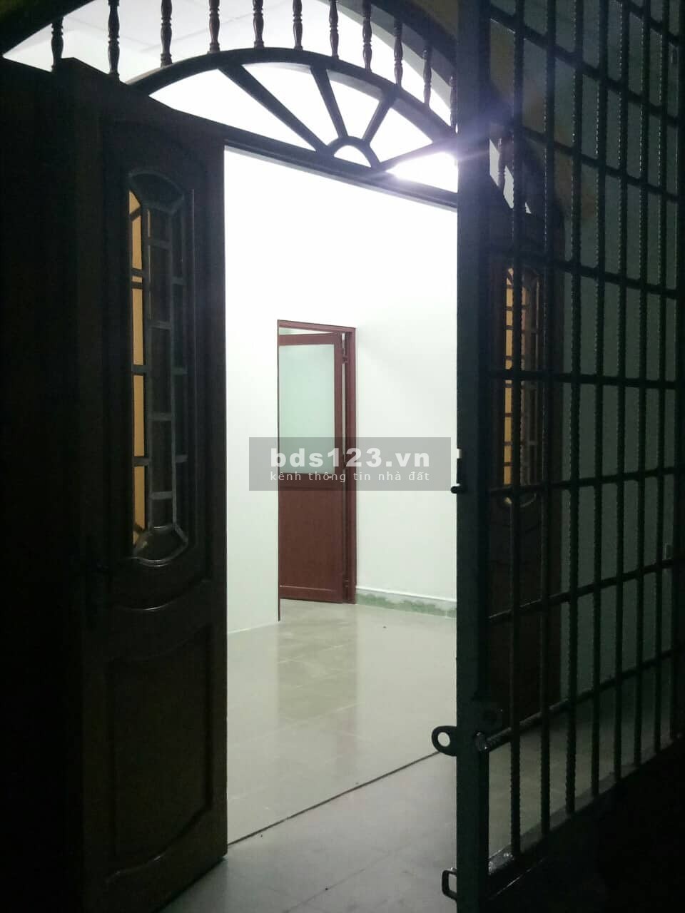 Nhà hiếm HXT thành phố Thủ Đức chủ nợ ngân hàng cần bán trả nợ giá 3,5 tỷ đồng