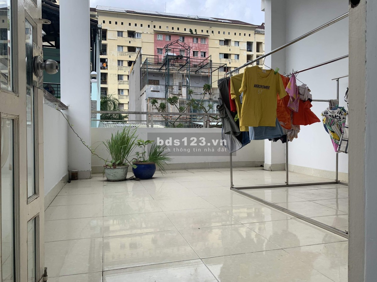 Nhà Hẻm Xe Tải An Dương Vương Quận 8 có 3 Tầng Giá 5,4 Tỷ đồng