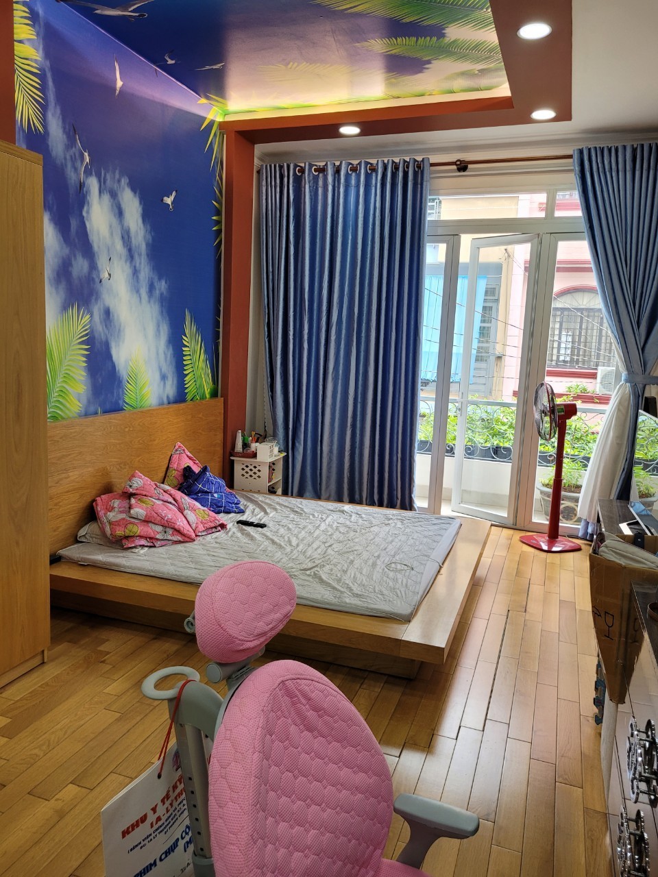 Nhà biệt thự đường Cách Mạng Tháng Tám Quận 10, bề ngang 7m, xe hơi đỗ 24/7