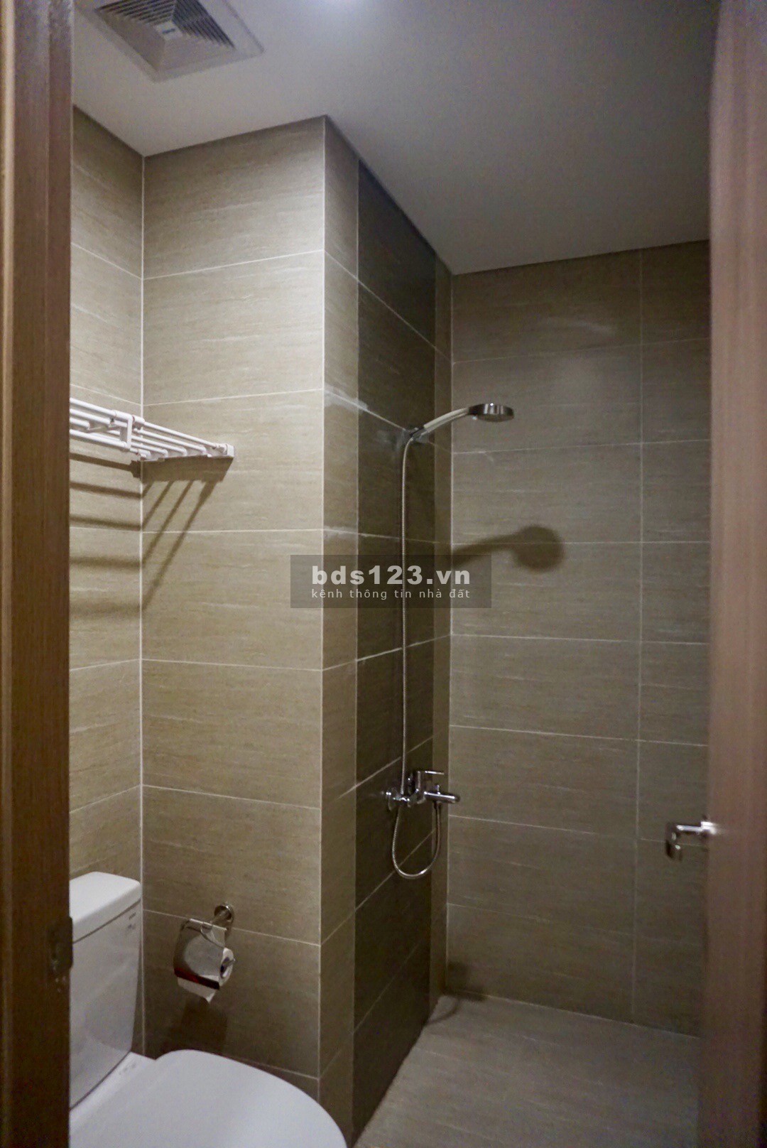 Cho Thuê Căn Hộ Vinhomes Quận 9 2PN 1WC full nội thất Giá Chỉ 8.5 triệu