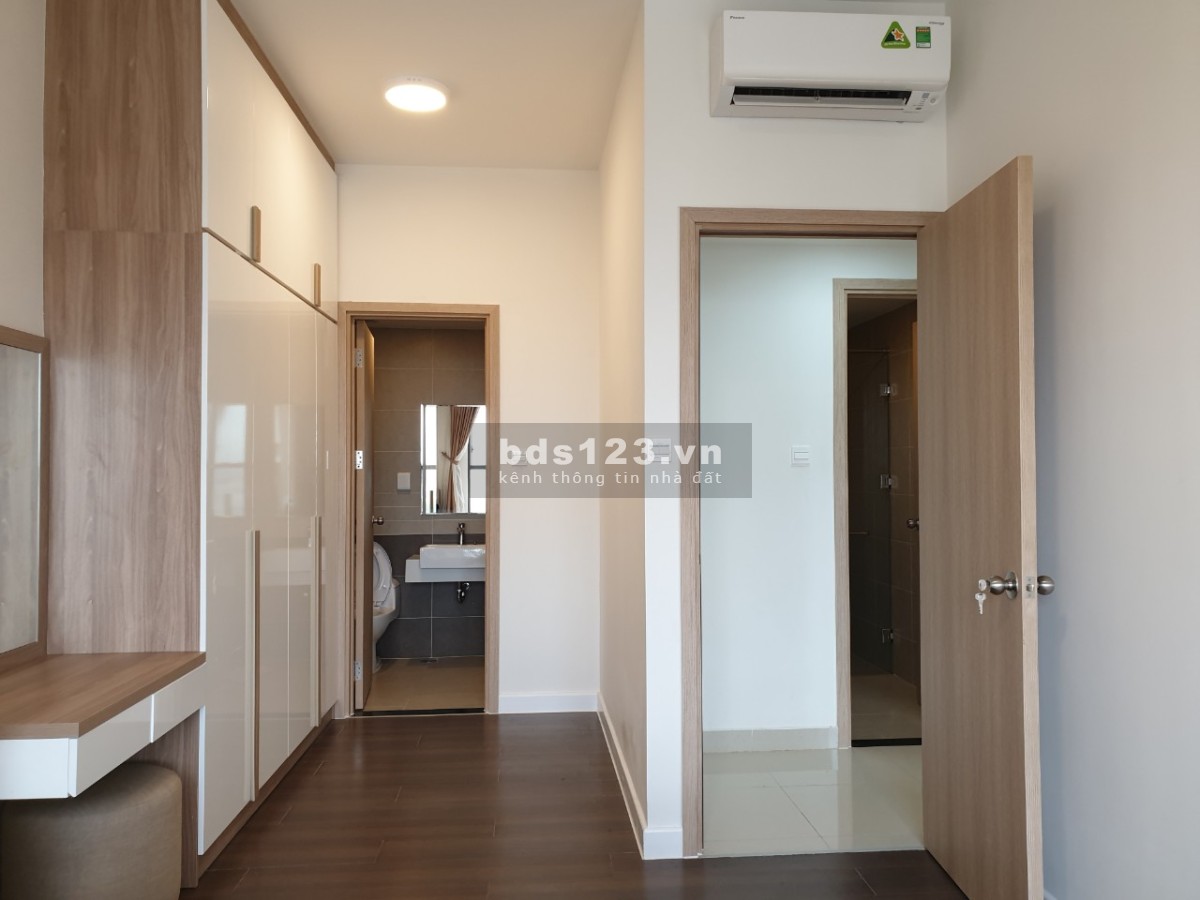 Bán nhanh căn hộ 2 phòng ngủ giá chỉ 4,25 tỷ chung cư The Sun Avenue