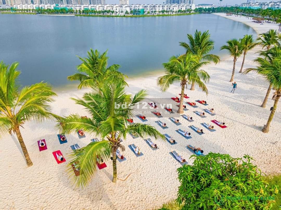 Cần bán gấp căn góc 2PN + 1 2WC giá 1,950 tỷ tại Vinhomes Ocean Park LH: 0977484841