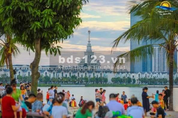 Cần bán gấp căn góc 2PN + 1 2WC giá 1,950 tỷ tại Vinhomes Ocean Park LH: 0977484841