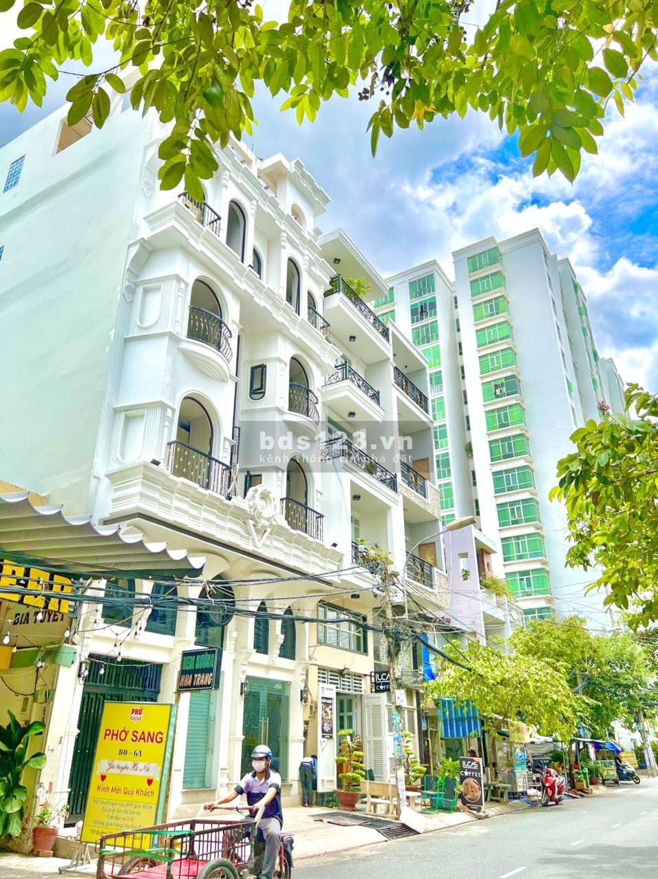 Chính chủ cần bán 2 nhà cấp 4 liền kề Mặt Tiền Đường Số, P. Tân Quy, Quận 7