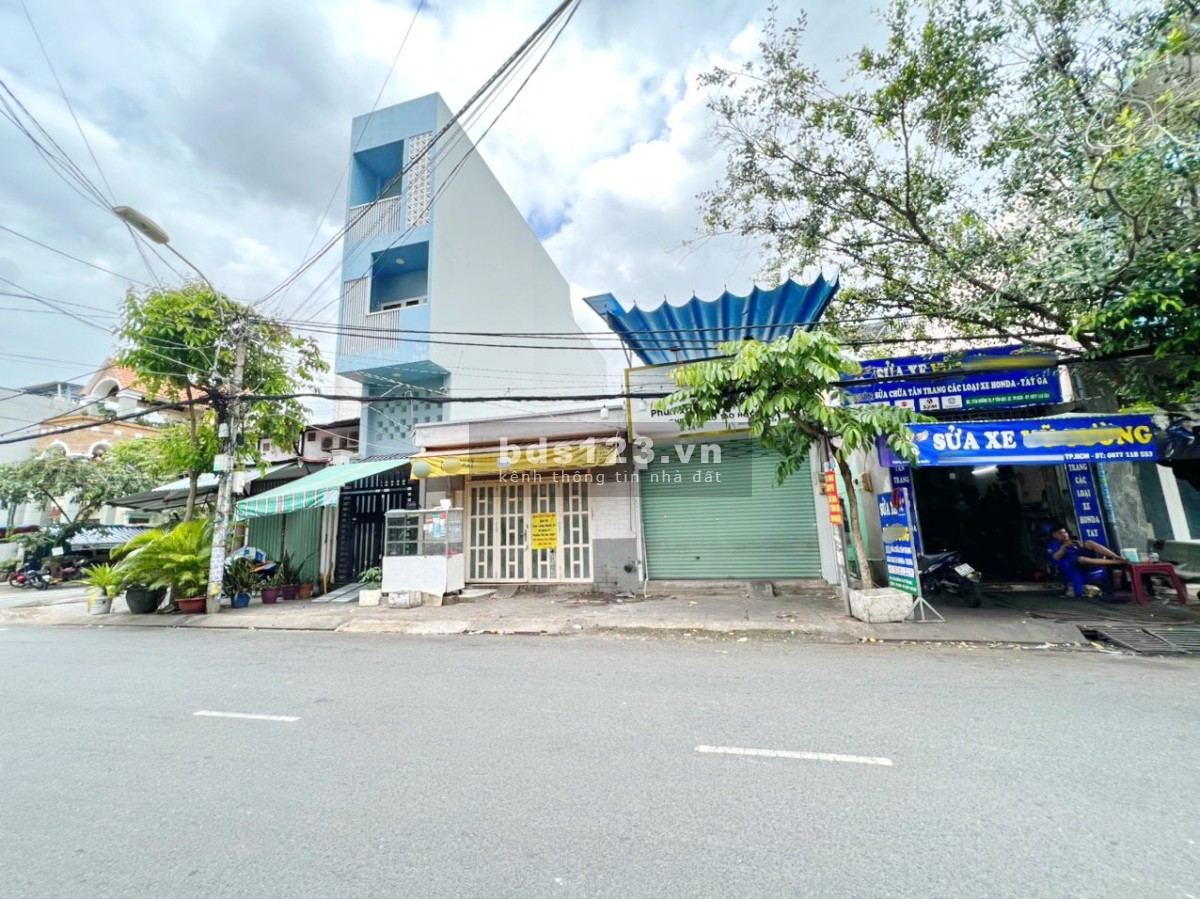 Chính chủ cần bán 2 nhà cấp 4 liền kề Mặt Tiền Đường Số, P. Tân Quy, Quận 7