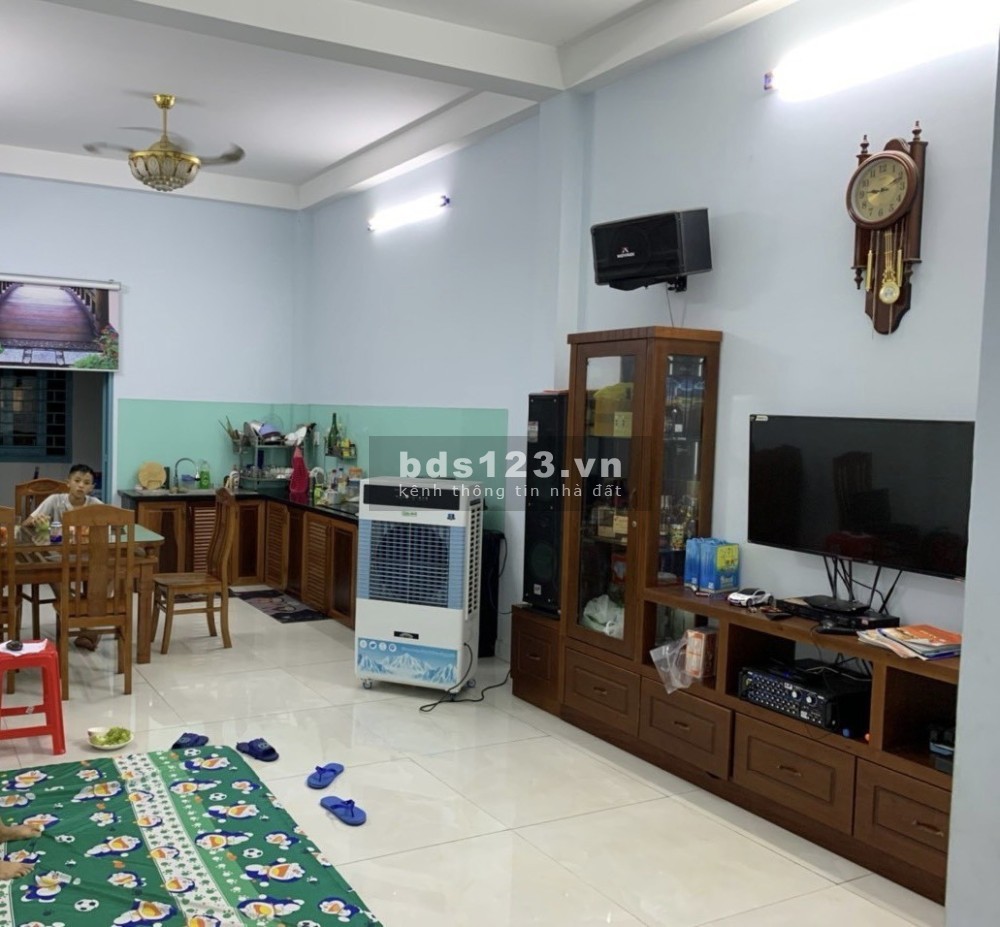 Bán nhà HXH Cách Mạng Tháng 8 Quận 3 ( 81 m2) Chỉ một căn duy nhất