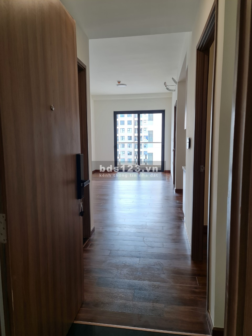 Cho thuê căn hộ Akari 2 pn dt 56m2 75m2 79 m2 mới bàn giao Quận Bình Tân