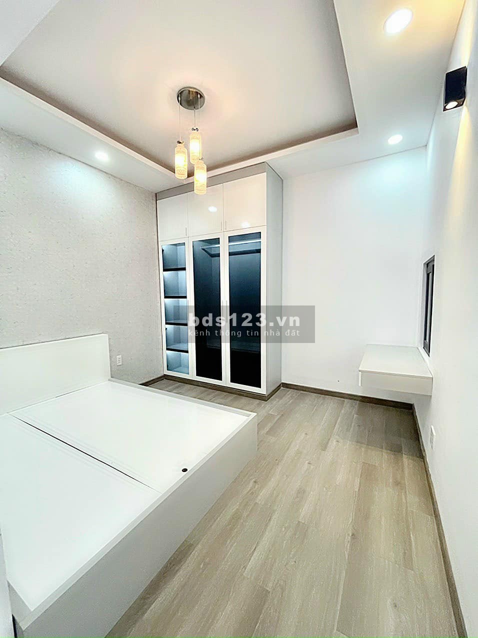 Nhà đẹp 4 tầng 6m ngang nội thất cao cấp xe hơi vào nhà Dương Cát Lợi TT Nhà Bè giá nhỉnh 6 tỷ