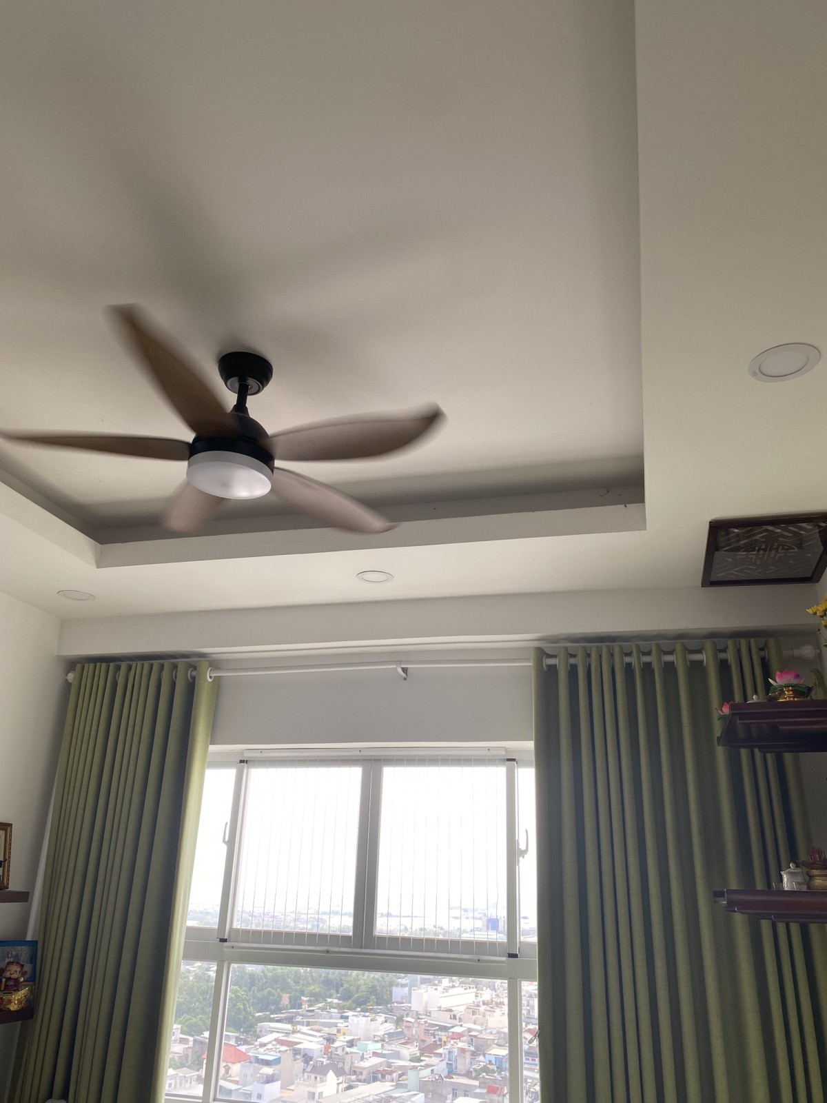 Bán căn hộ 3 phòng ngủ thành phố thủ đức cách Đỗ Xuân Hợp chỉ 5 phút.