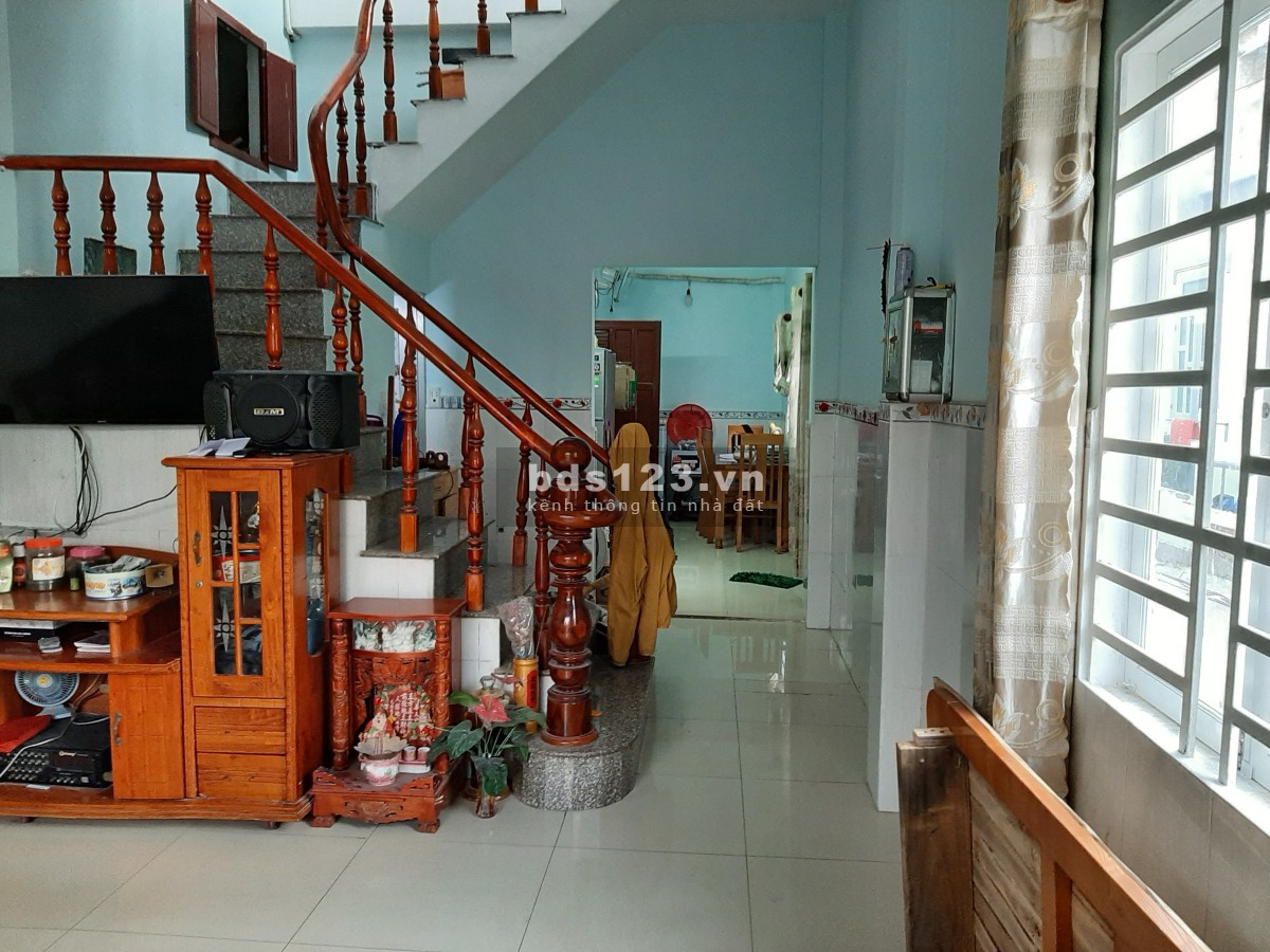 Cho thuê nhà lầu ở tân đông hiệp, tp dĩ an gồm 3pn,2wc,full nội thất