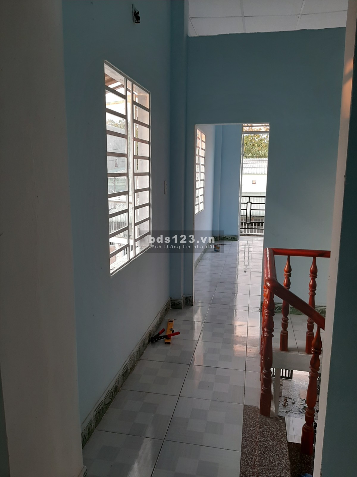 Cho thuê nhà lầu ở tân đông hiệp, tp dĩ an gồm 3pn,2wc,full nội thất