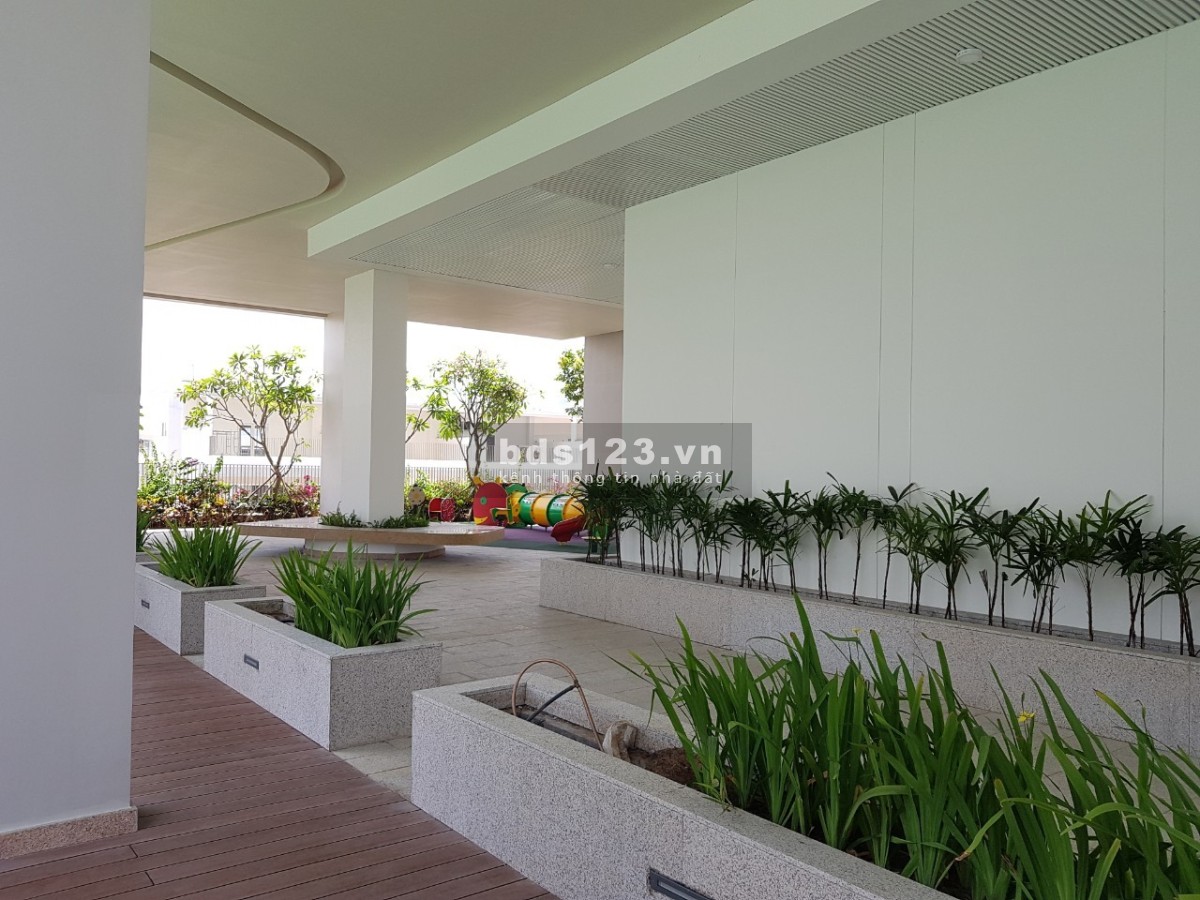 Bán căn 3PN Sarica 3PN giá 24 tỷ . View công viên. Liên hệ: 0932.689.228