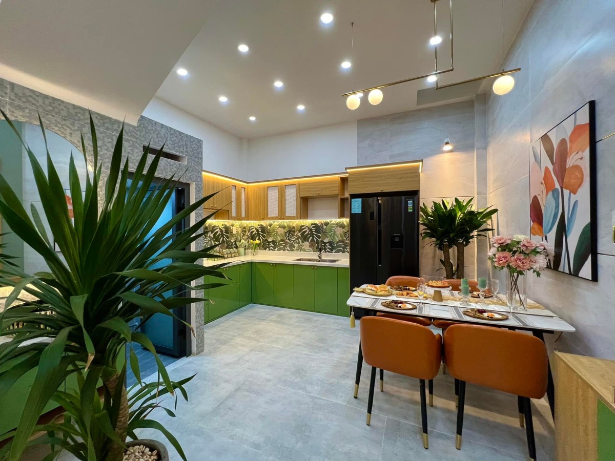 Bán nhà HXH 1 sẹc Huỳnh Văn Bánh Phú Nhuận 2 mặt tiền 5 Lầu giá chỉ 13 tỷ