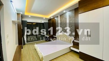 Bán nhà 5 tầng xây mới, đẹp long lanh cách 50m ra mặt phố Giải Phóng giá 3.85 tỷ.