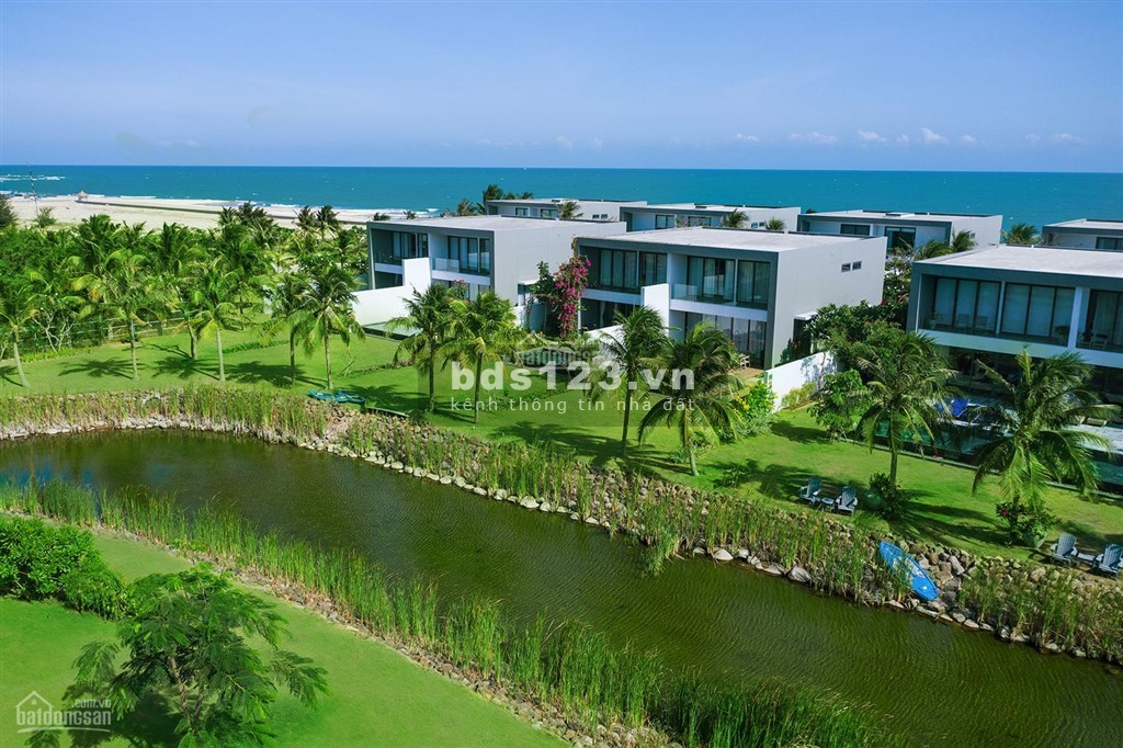 Mua biệt thự Sanctuary Ho Tram căn góc view hồ hướng biển giá tốt