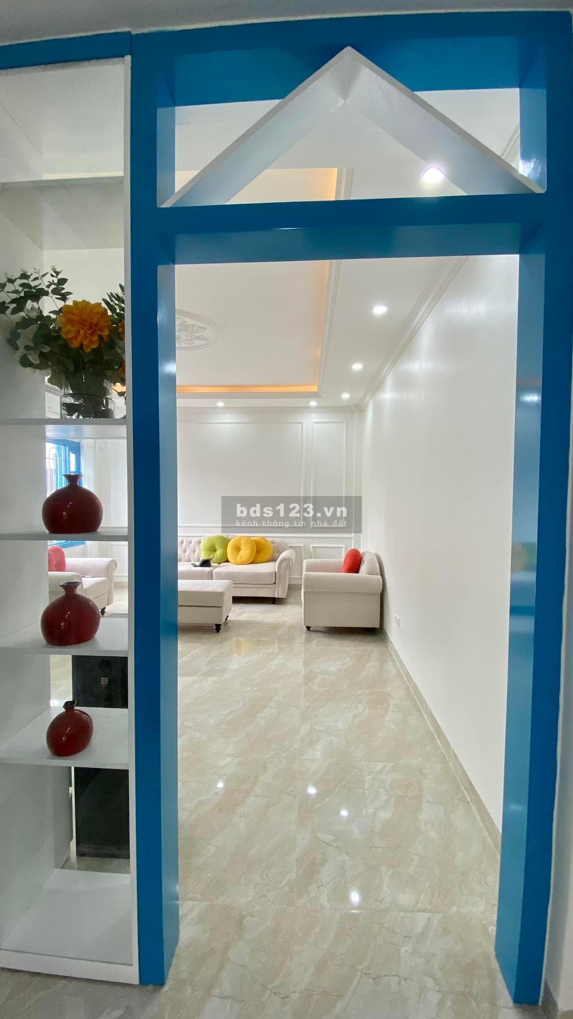 Bán nhà Hoàng cầu, ô tô tránh, phân lô bàn cờ, 74m2 x 4 tầng, mặt tiền 6.6m, 23 tỷ