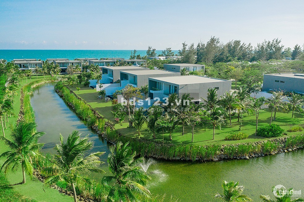 Mua biệt thự Sanctuary Ho Tram căn góc view hồ hướng biển giá tốt