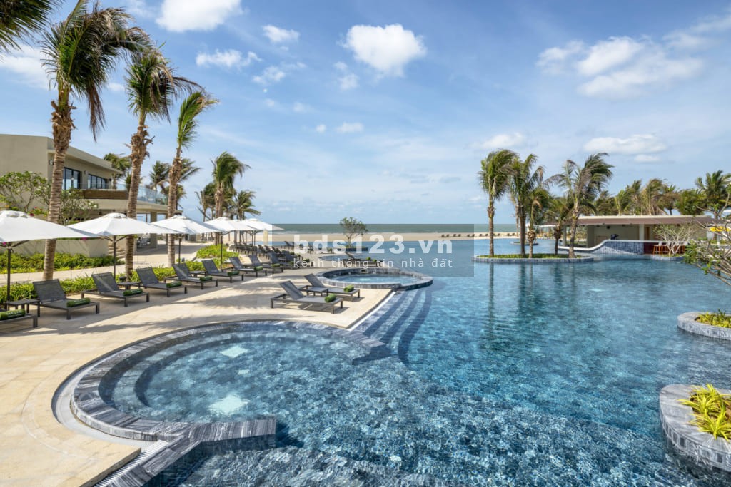 Mua biệt thự Melia Ho Tram căn góc hoa hậu mặt tiền biển