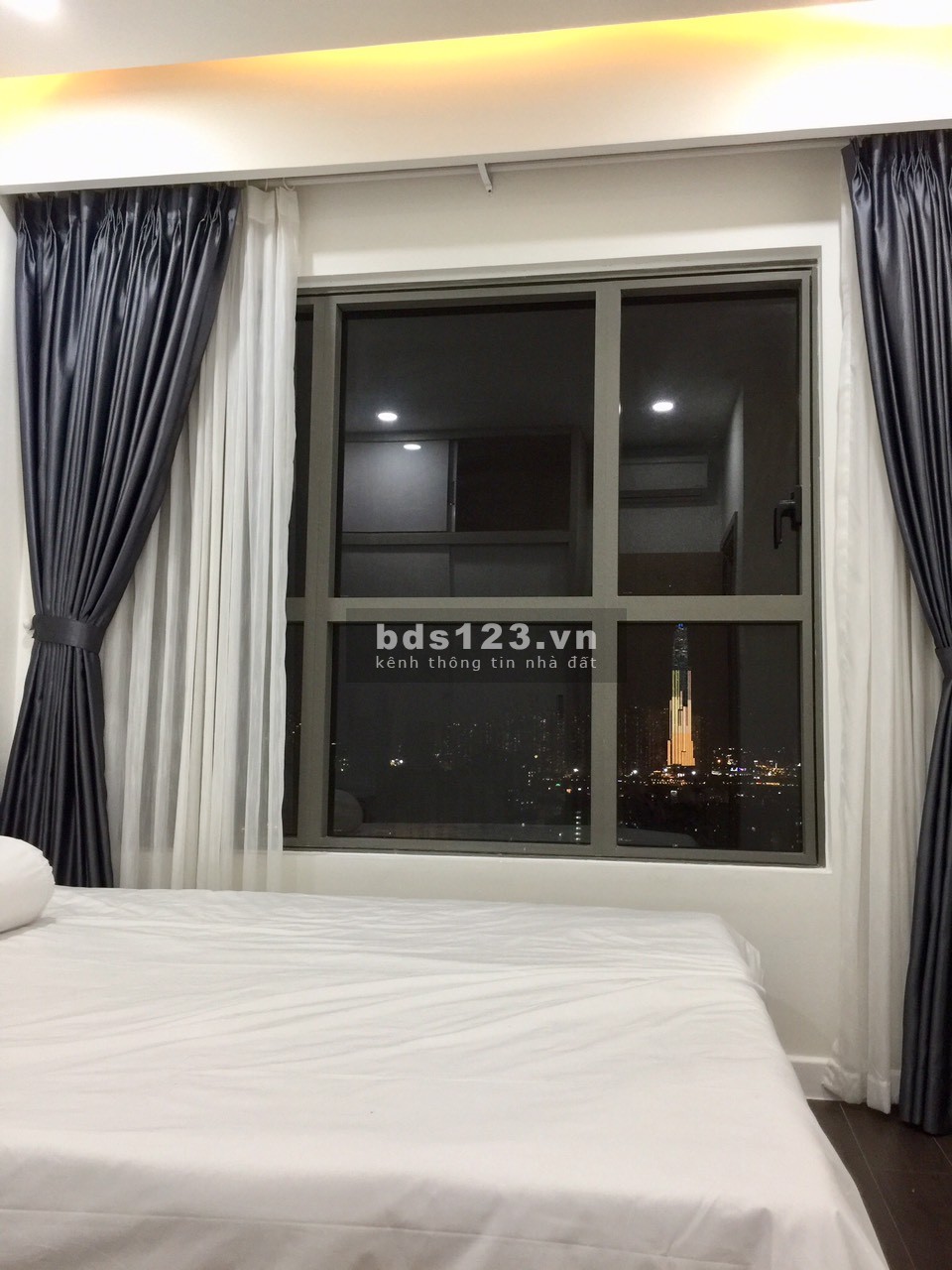 The Sun Avenue Cho thuê căn hộ 3PN đầy đủ nội thất Lh ngay :0931359388 để xem nhà