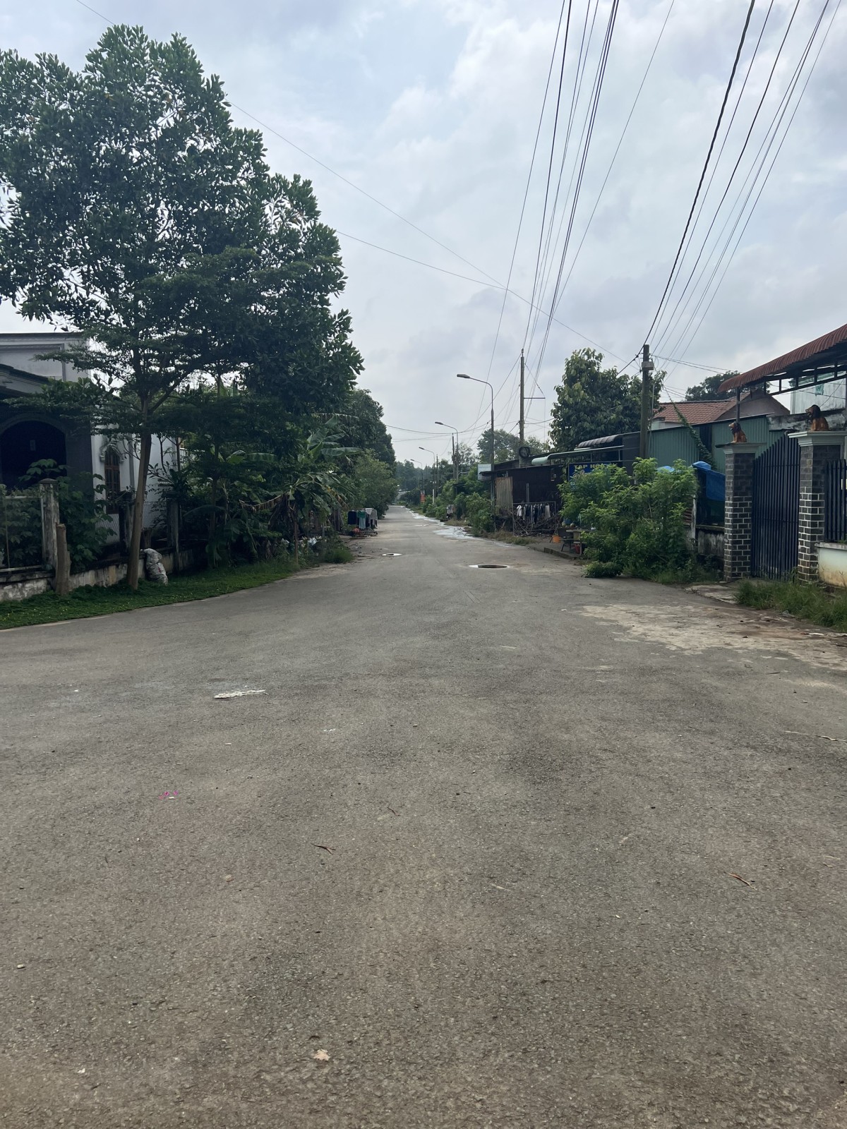 9 nền đẹp Bình Sơn cách sân bay chỉ 1km 100m2 giá 2tỷ ngay MT DT769 NH cho vay 70%